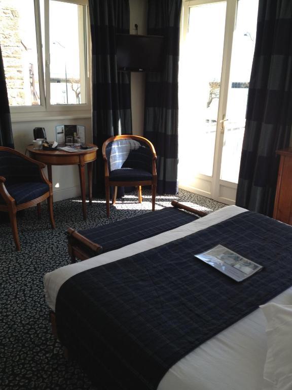 Le Querrien Hotel Cancale Room photo